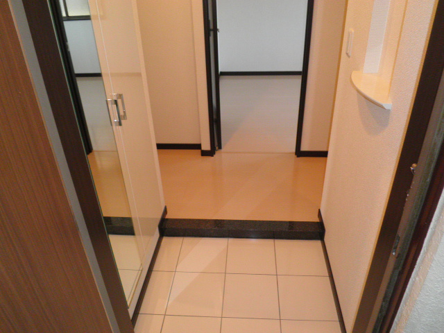 8/23 玄関