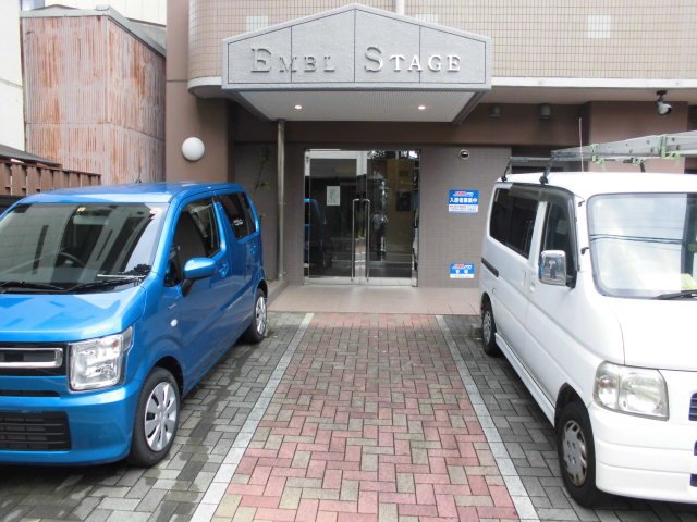 21/25 エントランス