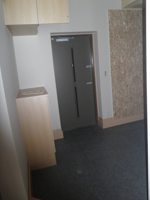 22/25 エントランス