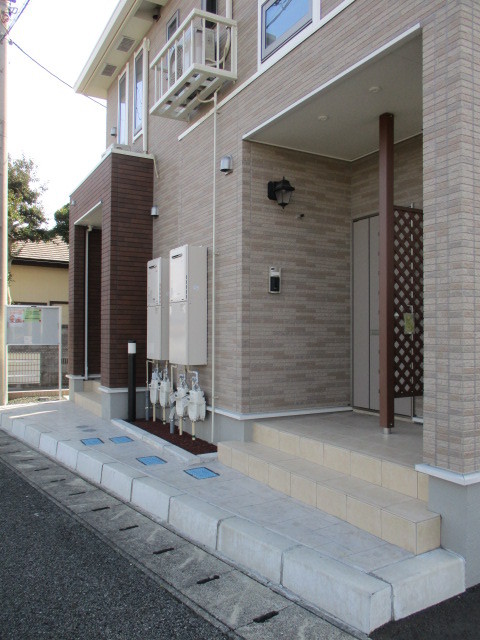 14/20 エントランス