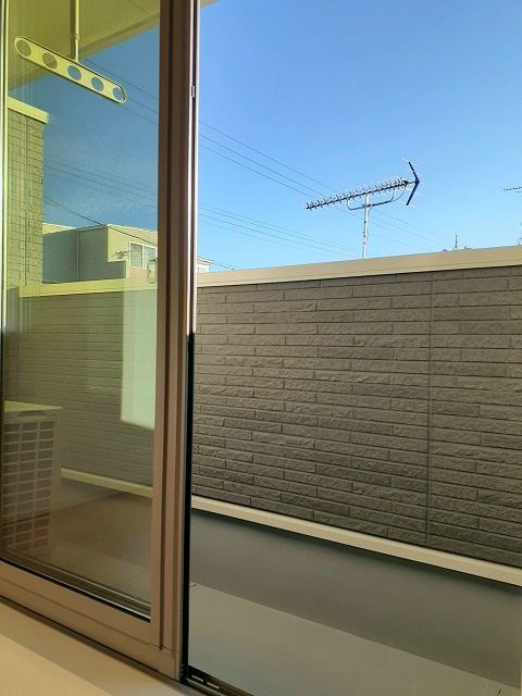 15/23 バルコニー