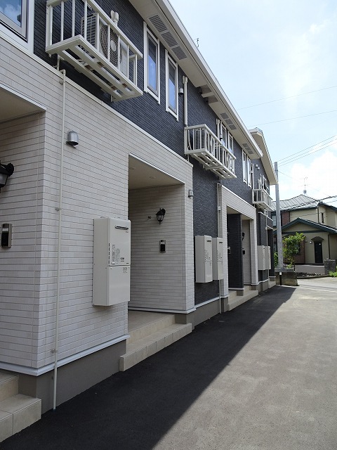 21/28 エントランス