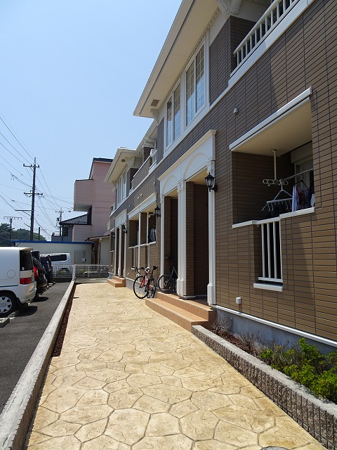 15/22 エントランス