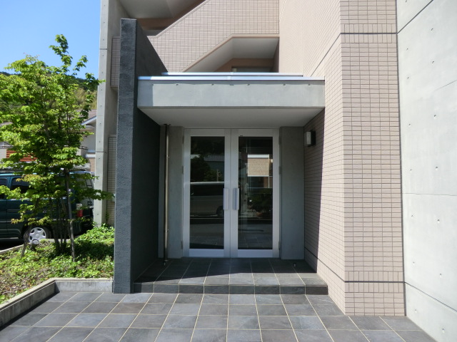 2/6 エントランス