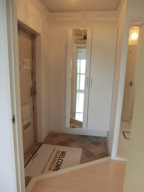 8/24 玄関