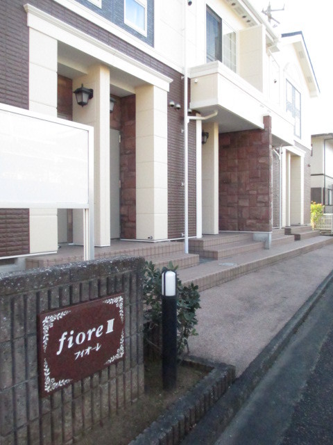 14/20 エントランス