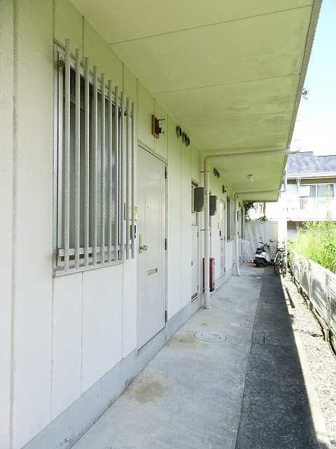 14/22 エントランス