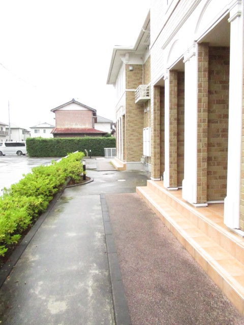 14/20 エントランス