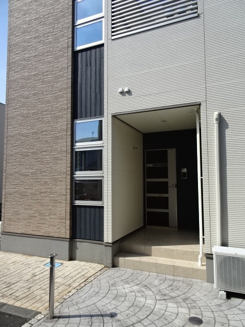 2/8 エントランス