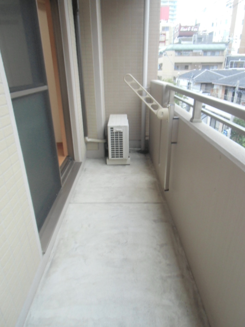 13/28 バルコニー