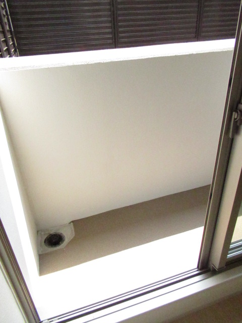 16/28 バルコニー