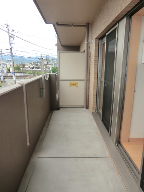 17/23 バルコニー