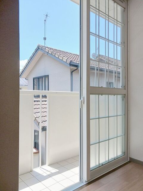 14/28 バルコニー