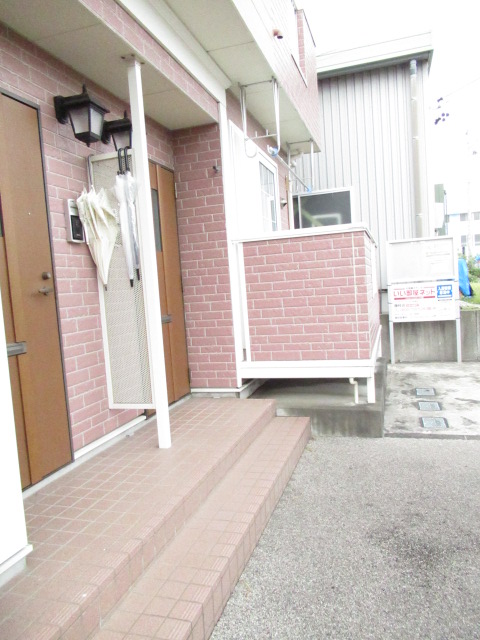 14/22 エントランス