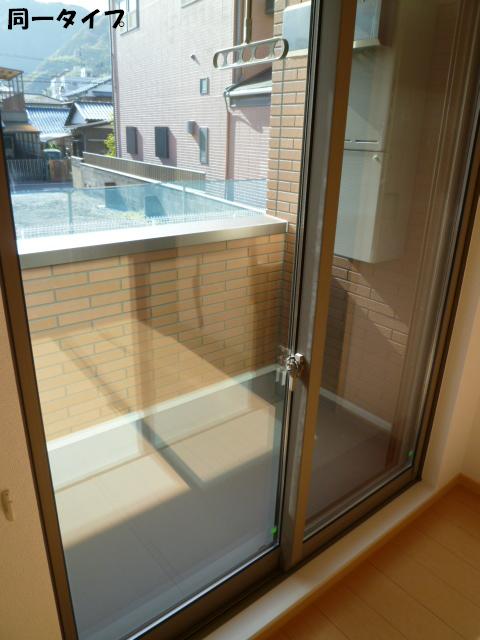 19/28 バルコニー