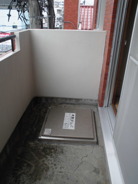 14/23 バルコニー