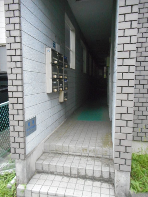 4/5 エントランス