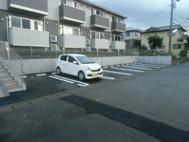 20/21 駐車場