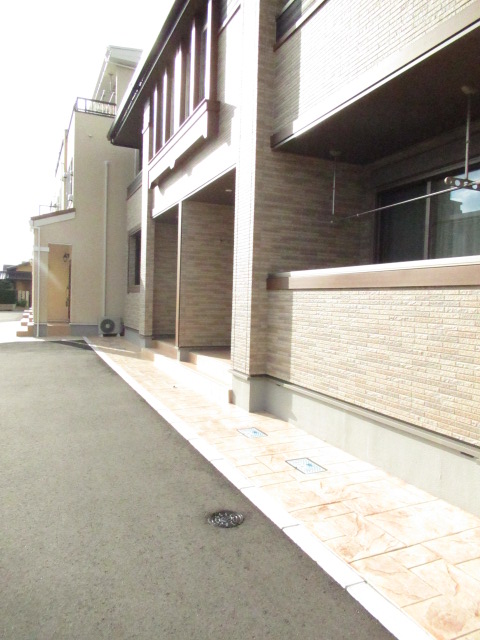 14/20 エントランス