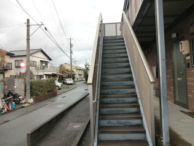 2/3 エントランス