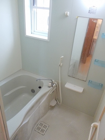 18/24 エントランス