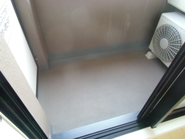 14/28 バルコニー