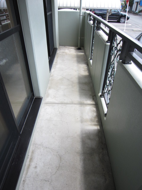 16/24 バルコニー