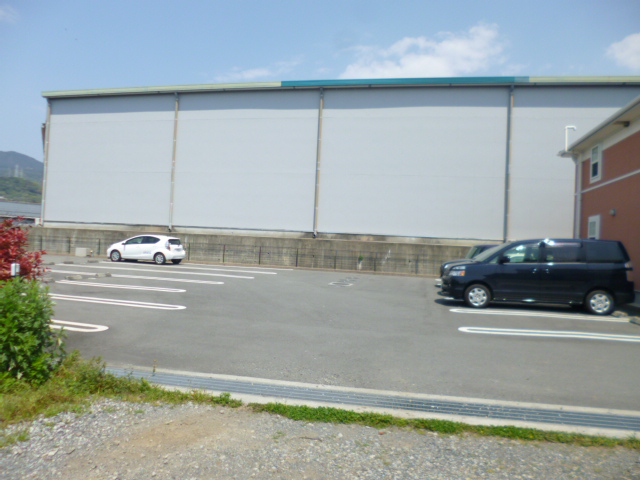 2/8 駐車場