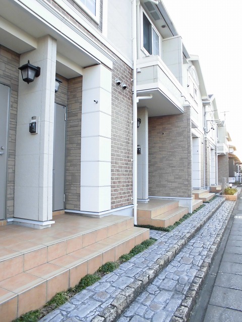 18/24 エントランス