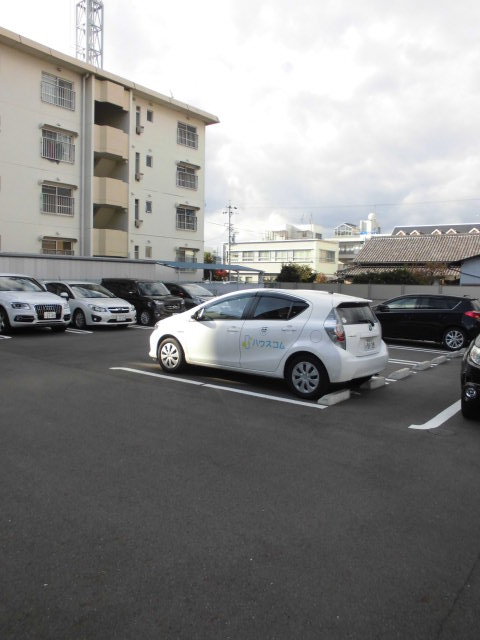24/30 駐車場