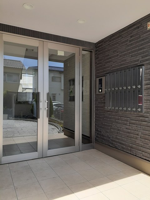 2/8 エントランス