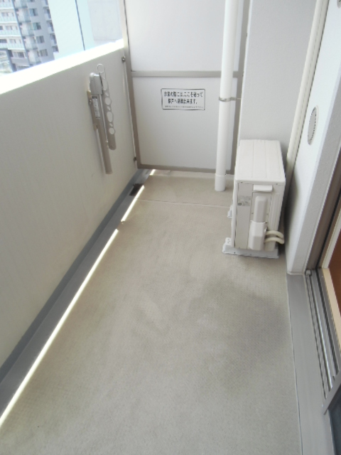 15/27 バルコニー