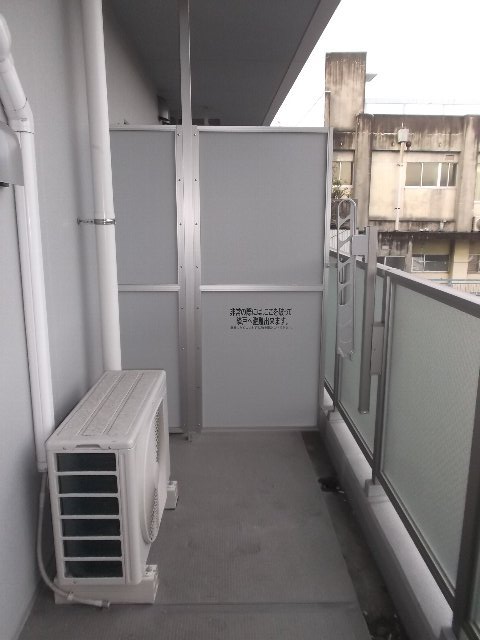 14/23 バルコニー