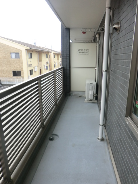 14/30 バルコニー