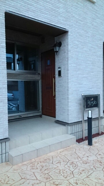 2/8 エントランス