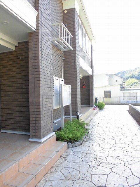 15/24 エントランス