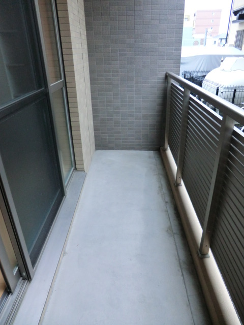17/23 バルコニー