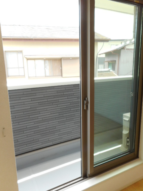 13/20 バルコニー