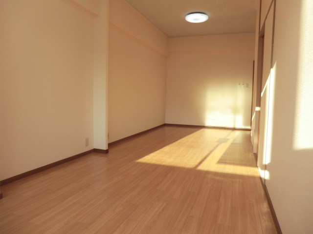 4/23 リビング/ダイニング