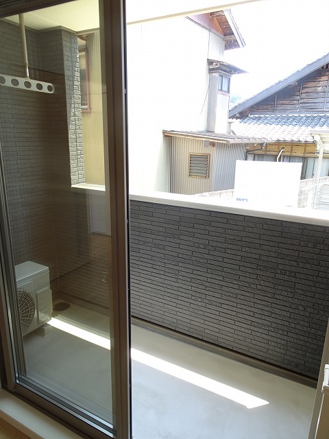 13/20 バルコニー