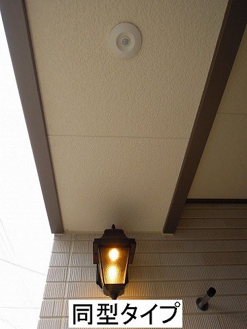 22/30 エントランス