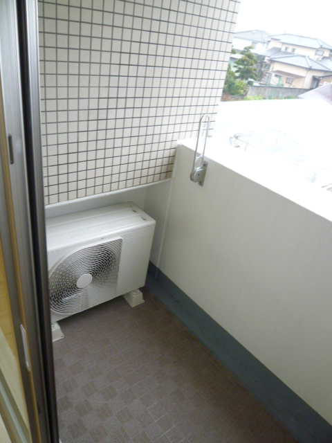 18/28 バルコニー