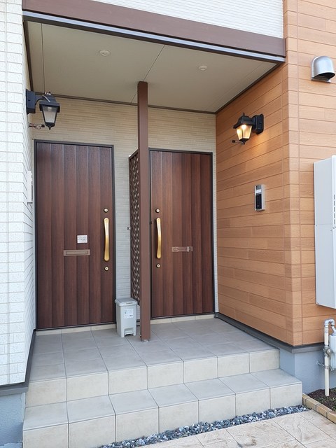 14/20 エントランス