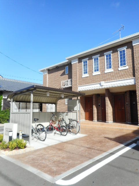 14/20 エントランス