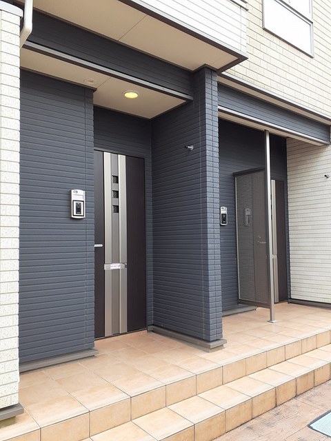 14/20 エントランス