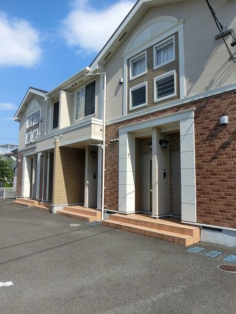 14/20 エントランス