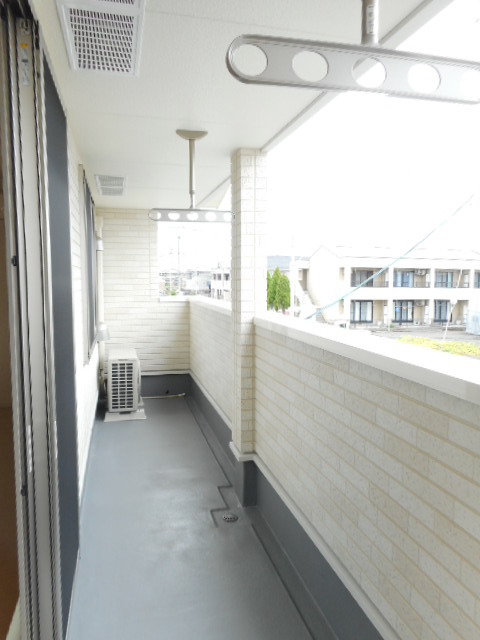 13/20 バルコニー