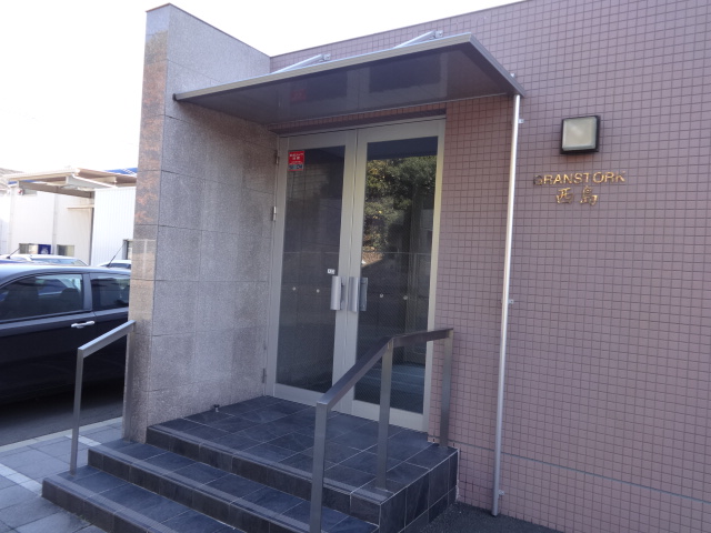 21/23 エントランス