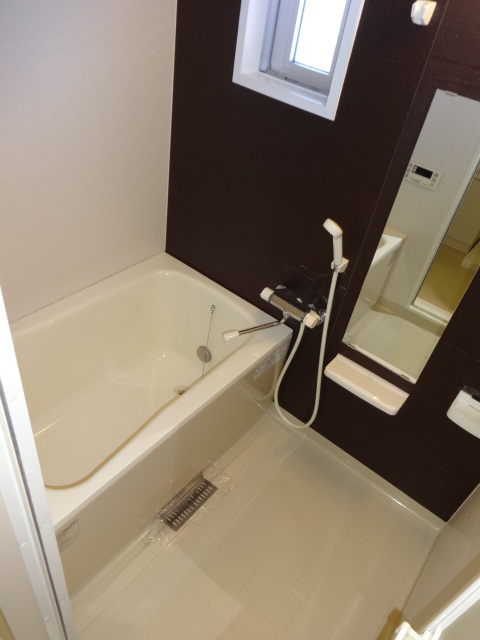 11/23 浴室