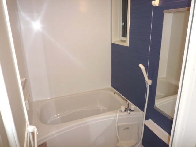 11/23 浴室